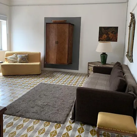 Casa Ripa Apartment